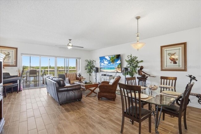 Photo - 6425 Shoreline Dr Unit 10503