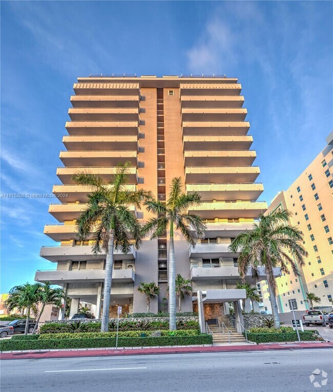 Building Photo - 9225 Collins Ave Unit 1206 Rental