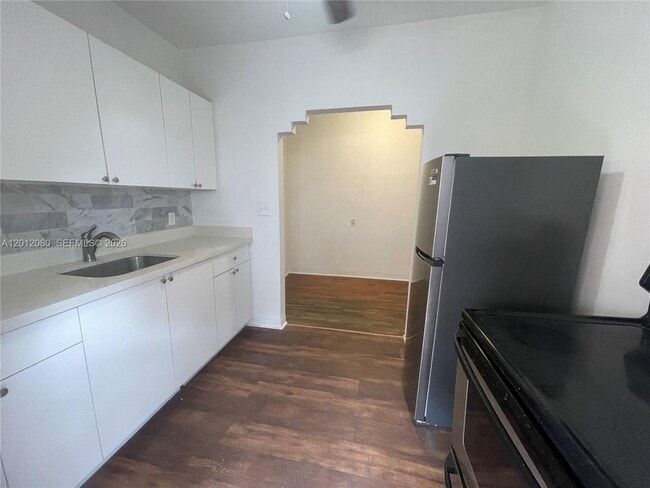 Photo - 1644 Plunkett St Unidad EAST