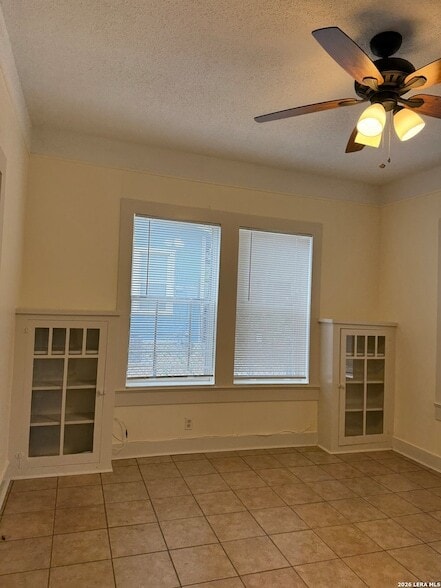 Photo - 901 Ripley Ave