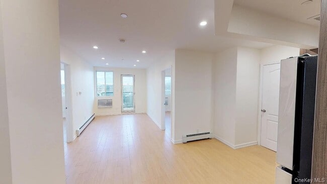 67-19 Austin St Unit 5A