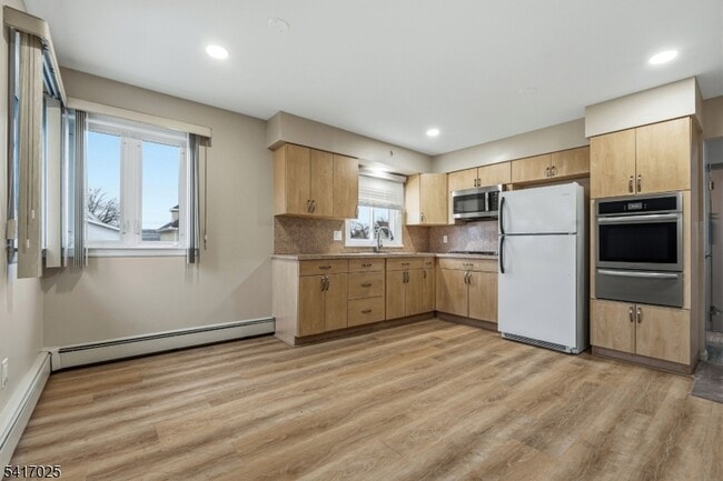 Photo - 46 Stanley St Unit 2