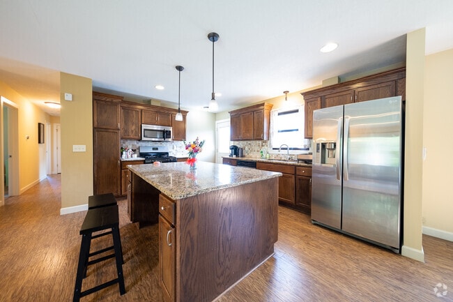 Building Photo - 13124 Oakland Dr Rental