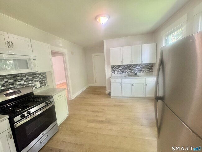65 Lilac St Unit 1