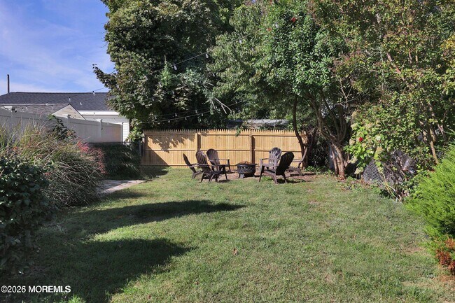 Photo - 1236 Maplewood Rd