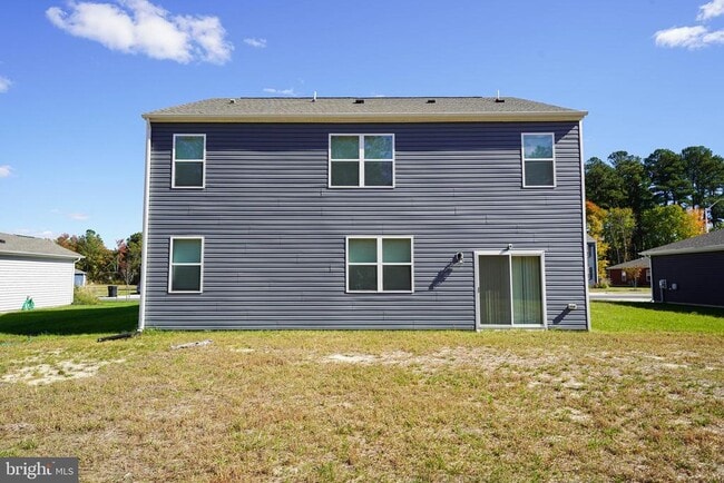 Photo - 1712 Severn St