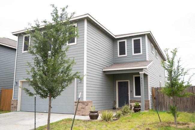 Photo - 4207 Lorisa Dr