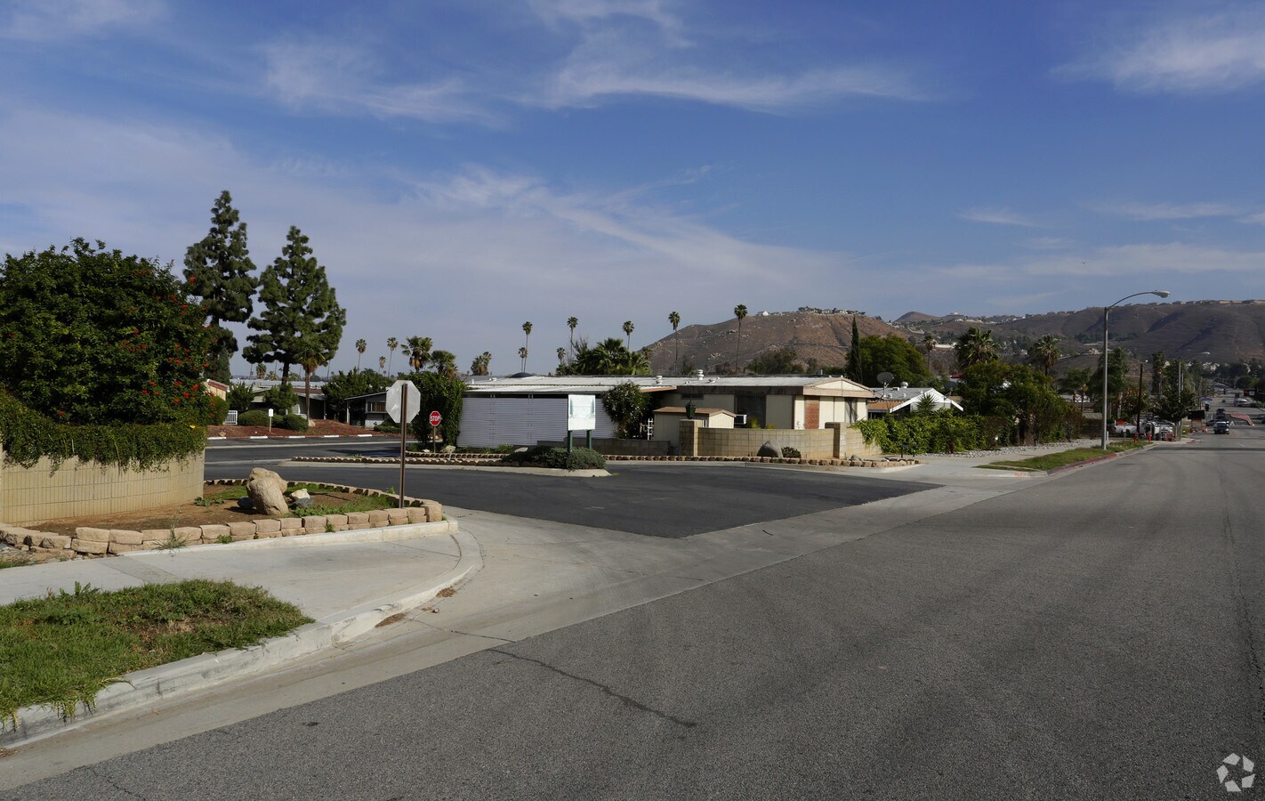 Photo - Sierra Pines
