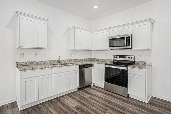 Photo - 308 Penn Sta Wy