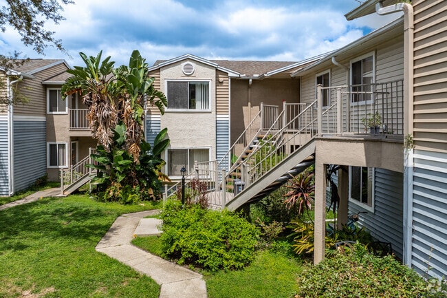 8228 Chasco Woods Blvd, Port Richey, FL