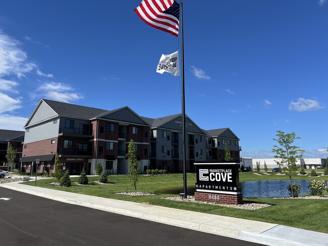 Building Photo - Marketplace Cove
