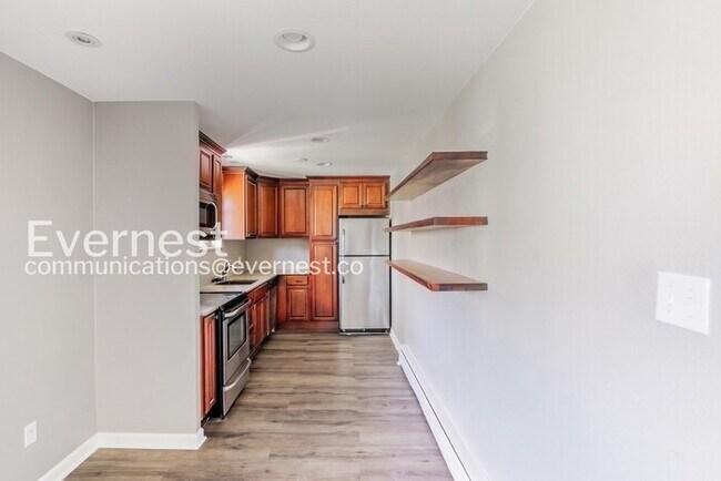 1243 N Washington St Unidad 402