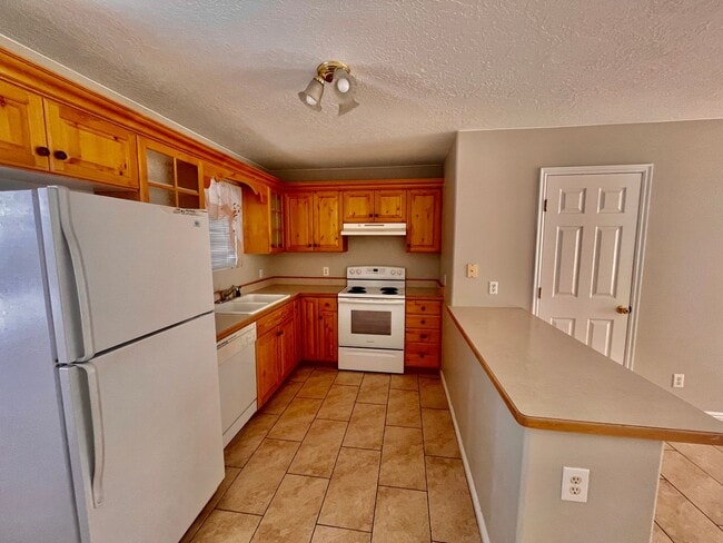 Photo - Affordable Two-Bedroom Townhome in Lexington Hills