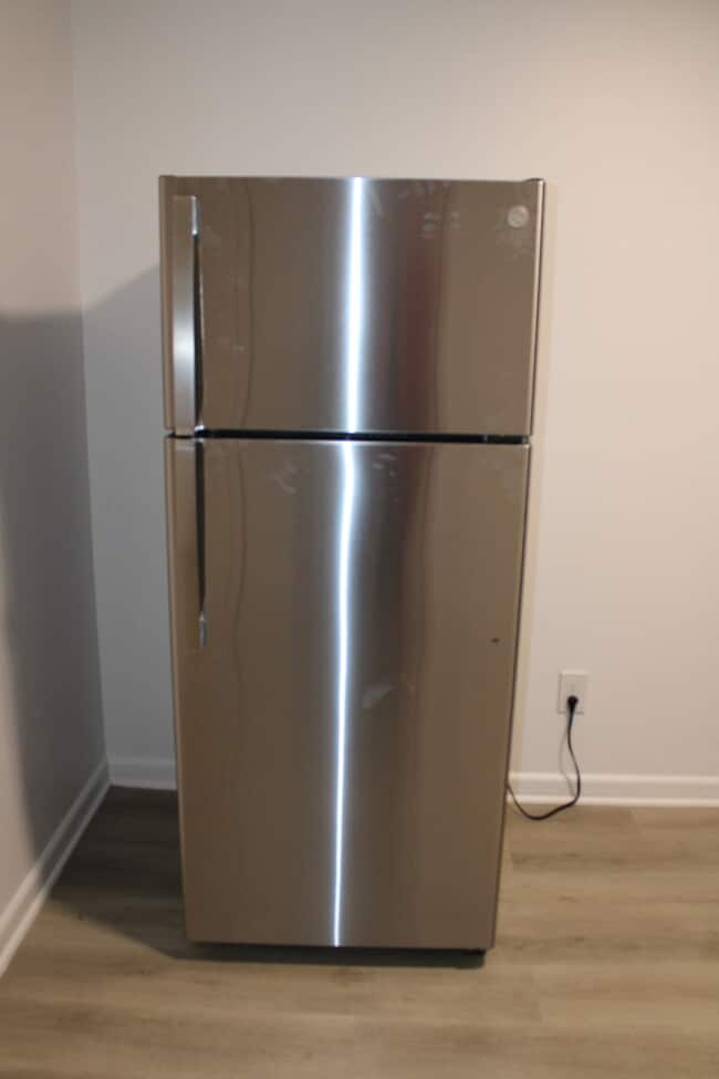 Photo - 2-bedroom, 2-bathroom home with vanity in ...