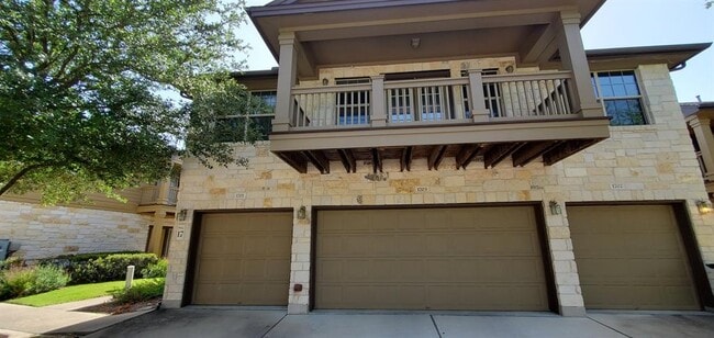 Building Photo - 1310 W Parmer Ln Unit 1701