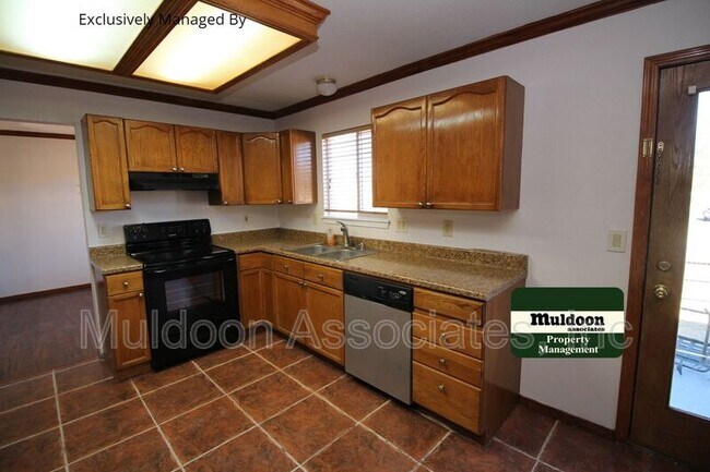 Photo - 2180 Silkwood Dr