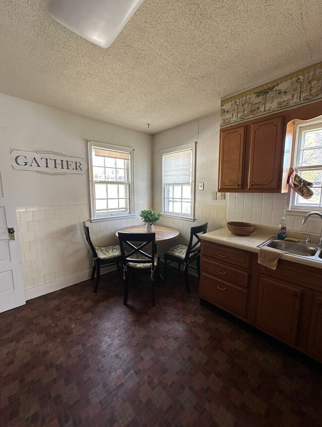 Photo - 1223 26th St