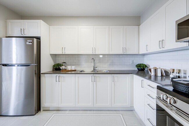 Photo - Canyon Apartments