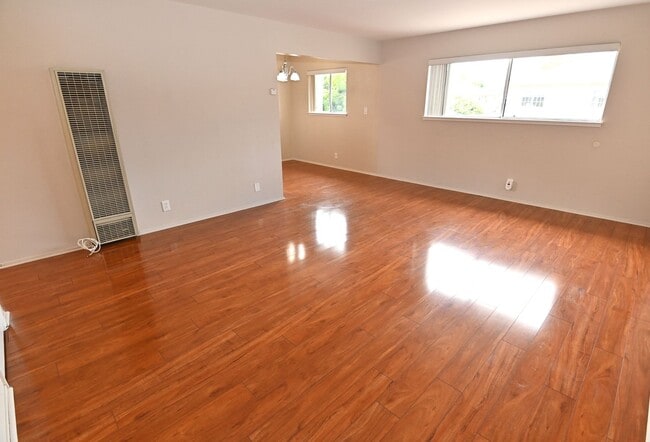 Photo - 1688 De Rose Way Unit 4