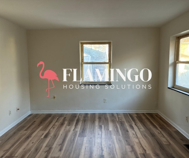 Photo - 25 Lombard Ave Unit 25 Lombard Ave - B