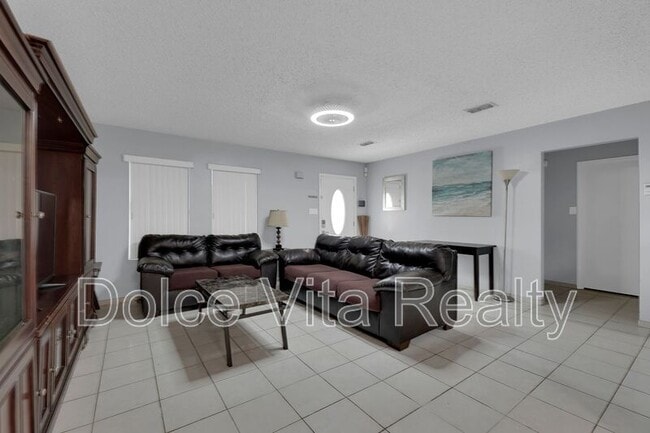 Photo - 2412 N 34th St