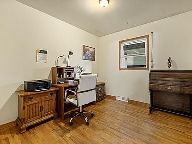 Photo - 3 bedroom, 2 bathroom 2,256 sqft home in a quiet Spearfish neighborhood!