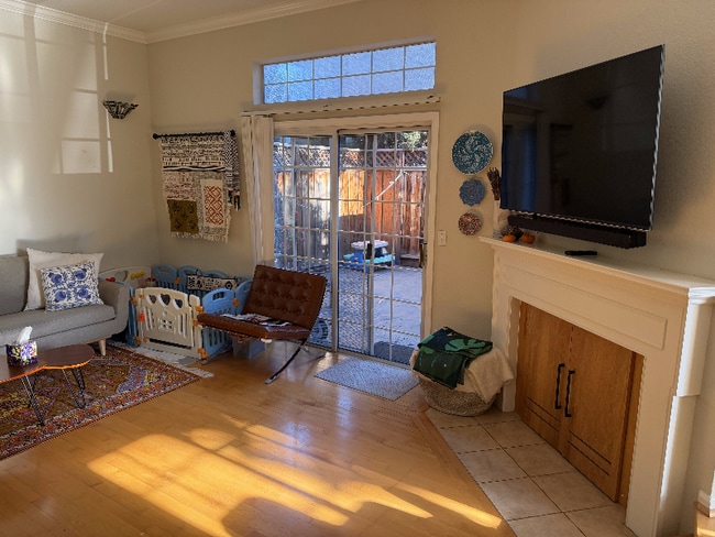 Photo - 558 N 3rd St