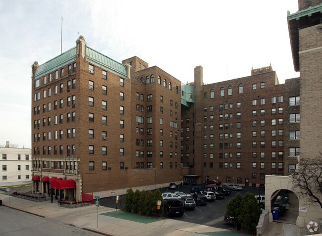 The Shorecrest - The Shorecrest