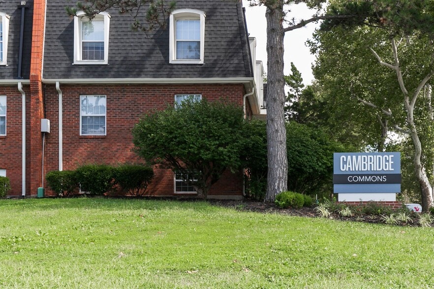5135 NE Chouteau Trafficway