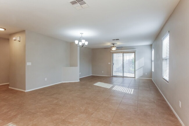 Photo - 2541 S De Soto Rd