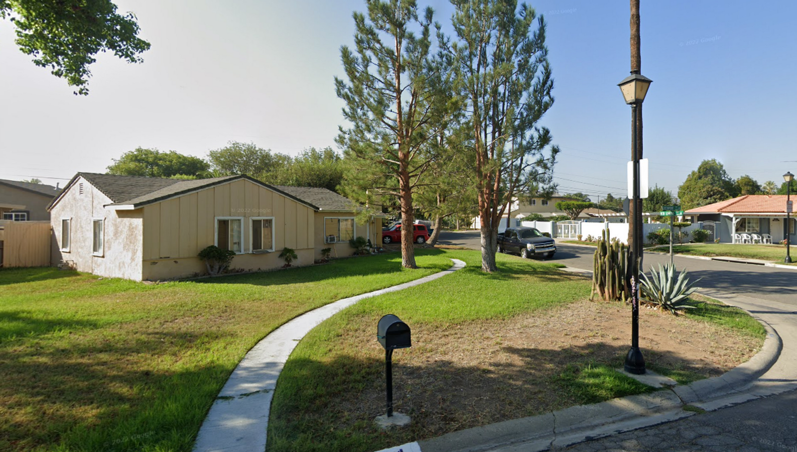 Now Renting!! 3 Bed 1 Bath - Now Renting!! 3 Bed 1 Bath Casa