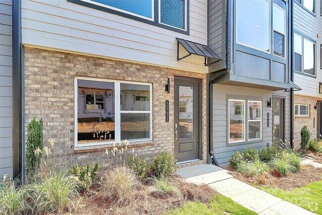 Building Photo - 5731 Castlerea Dr Rental