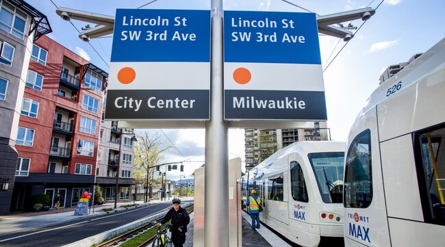 Photo - linc245 Apartments