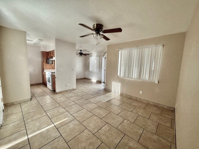Photo - 444 W Ivyglen St Unit 2