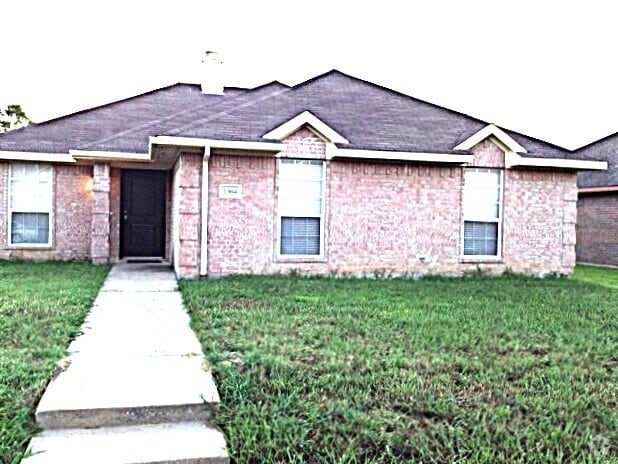 Building Photo - 1304 Doris Dr Rental