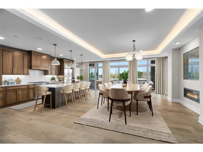 Building Photo - 1 Hill Farm Rd Unit 109