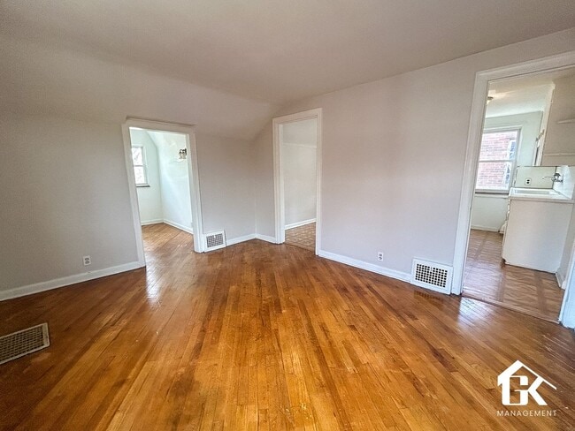 Photo - 18461 Washburn St Unit 18461 Washburn Upper