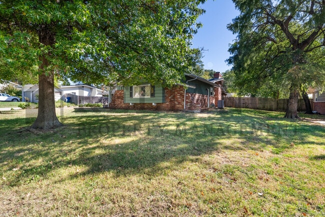 Photo - 1126 Farmstead St