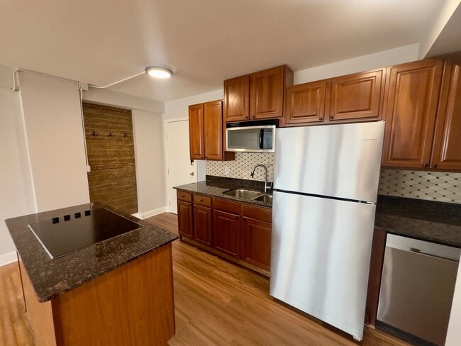 Photo - 4180 N Marine Dr Unidad 1510