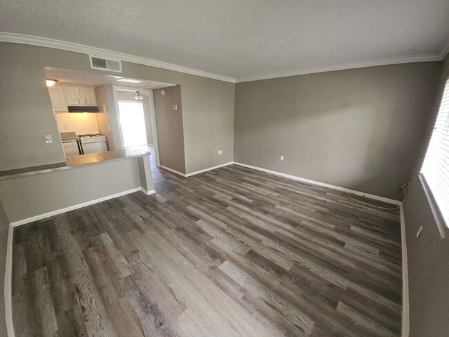 Photo - 131 Water Front Way Unidad 150