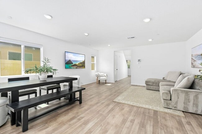 Photo - 28876 Camaro