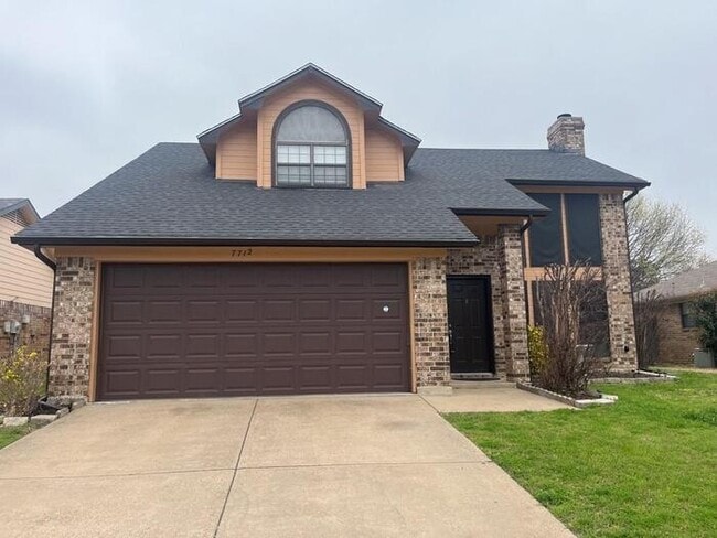 Building Photo - Wonderful 3BR, 2.5BA, 2-car home in Wataug...