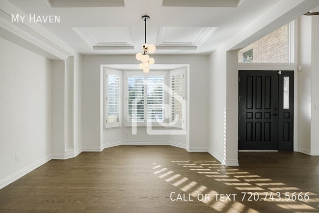 Photo - 2064 S Robb Way