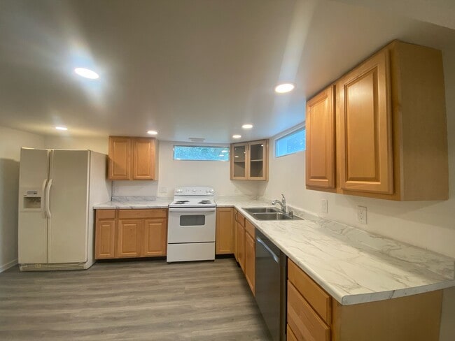 Building Photo - 11636 59th Ave S Unit 2