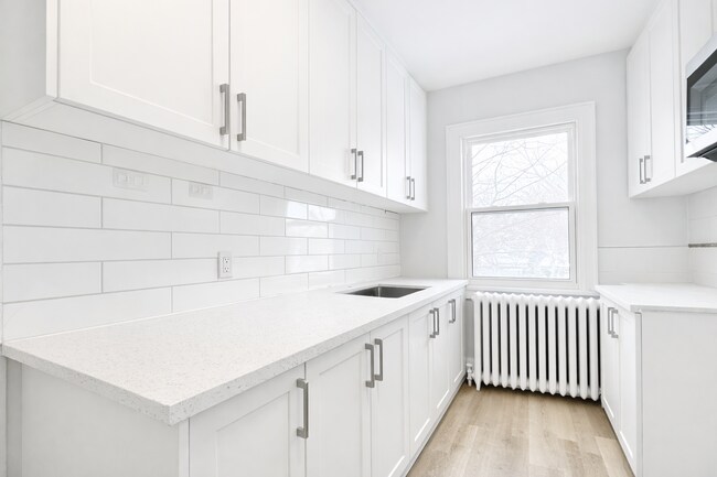 Photo - 5325 Van Alstyne Pl Unité 10