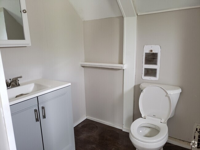 Building Photo - 651 E Wabash St Unit 03 Rental