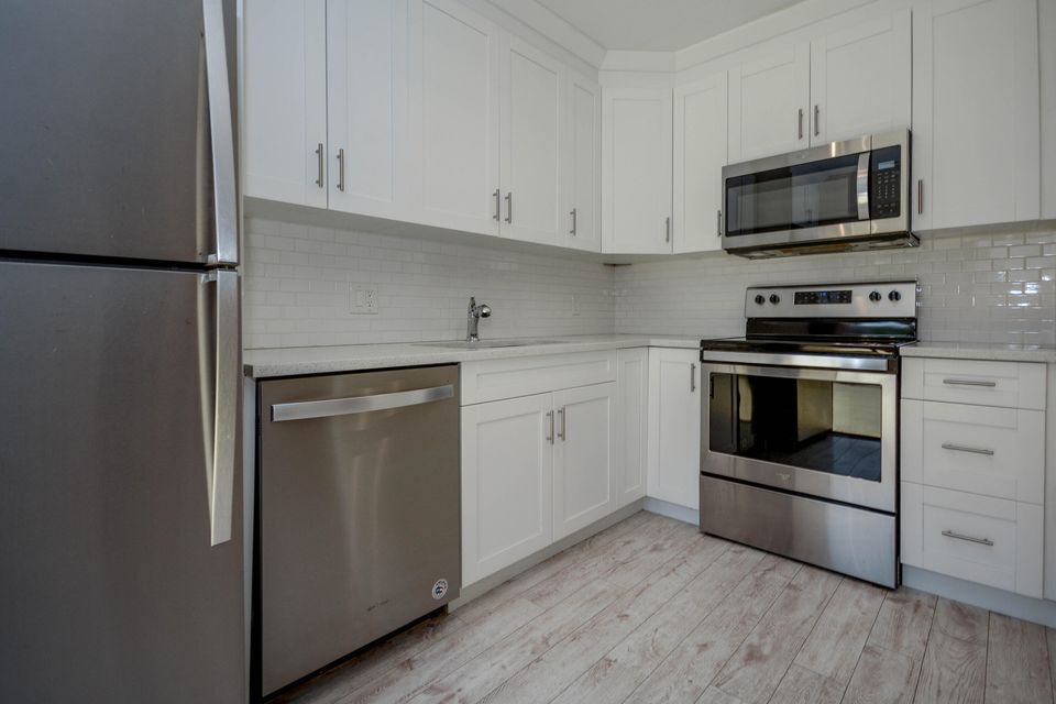 Photo - 3157 Gardens East Dr