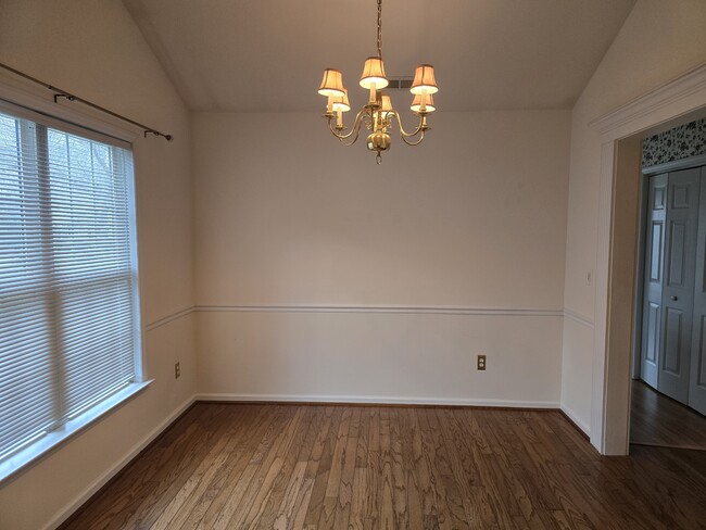 Photo - 7532 Riverside Ct