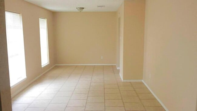 Photo - 12210 Roandale Dr