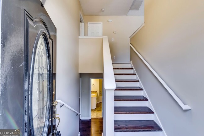 Photo - 2727 Manor Cove